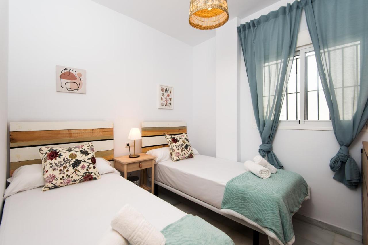 Trinidad Trafalgar, Quiet And Nice Aprtment In The Heart Of The Spanish Culture Malaga Ngoại thất bức ảnh